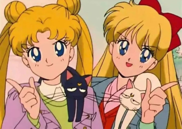 Sailor Moon and Sailor Venus (Sailor Moon) - Best Girl and Girl Anime Duos